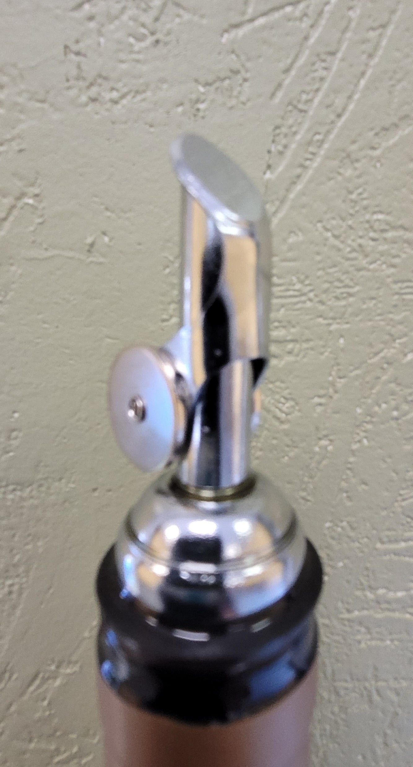 Self Closing Pour Spout Chattanooga Olive Oil Company